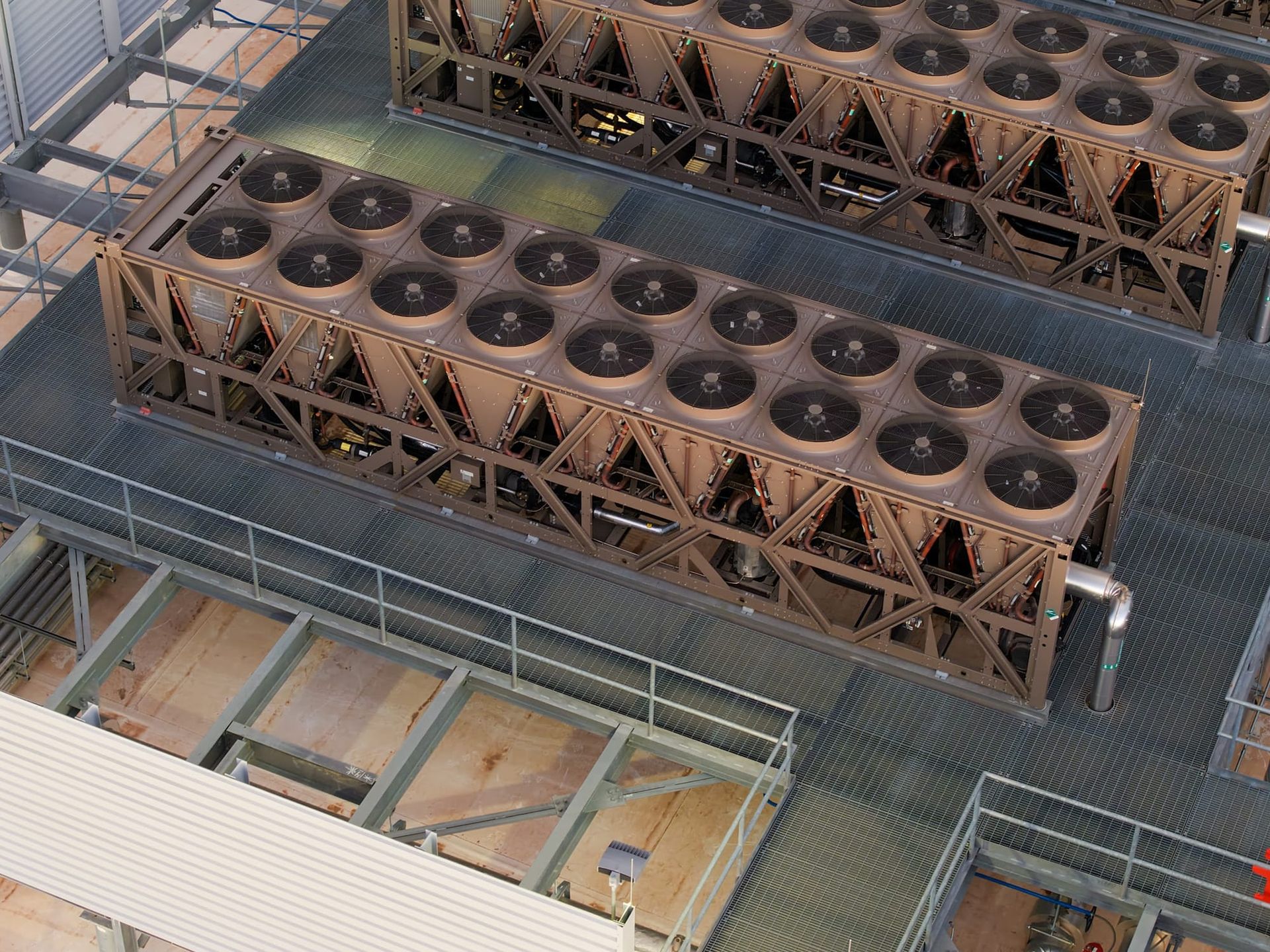 Cooling tower on the roof of a data center in Mesa, Arizona - data center water use