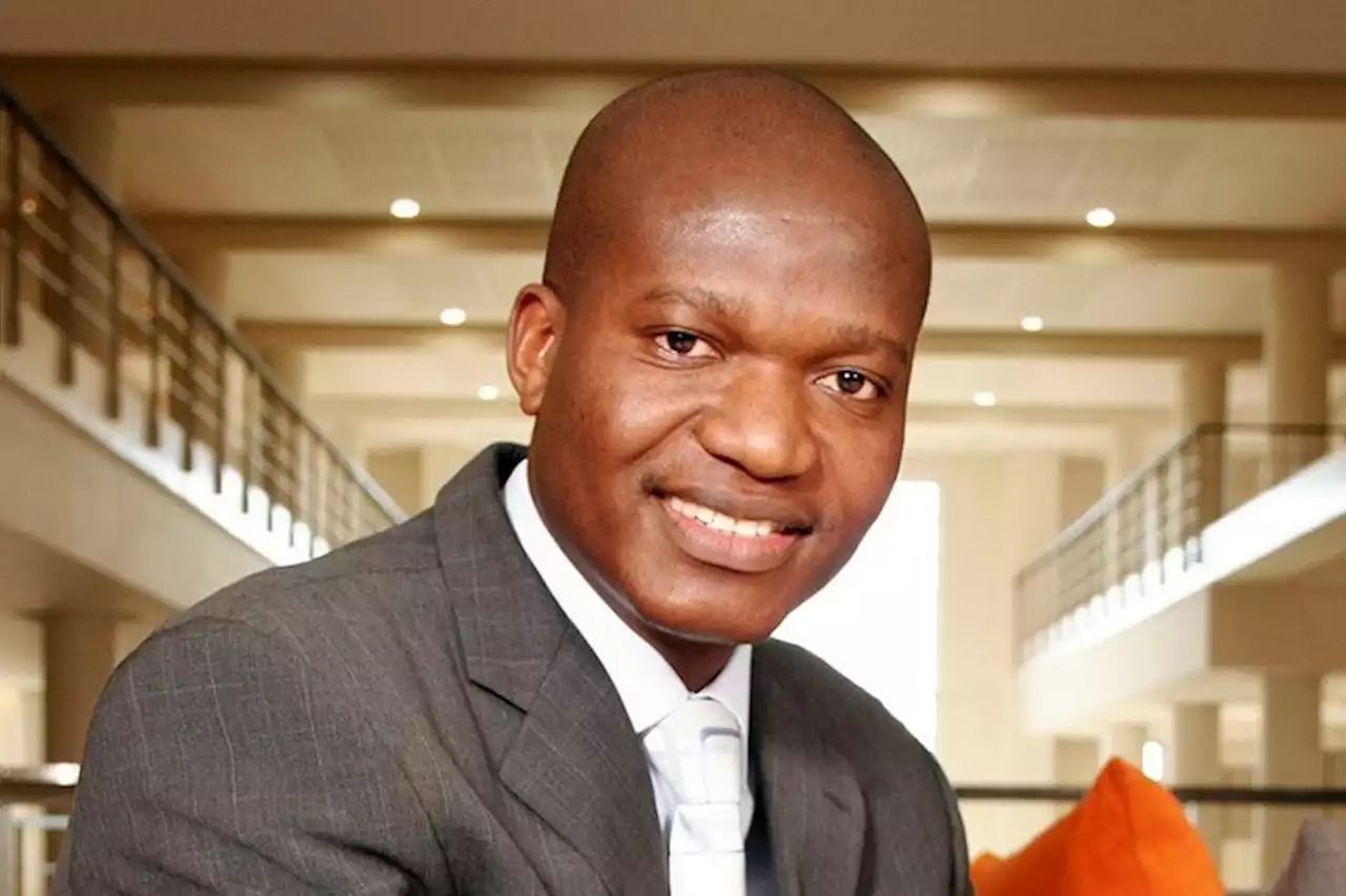 Standard Bank's Chief Engineering Officer resigns over system disruptions