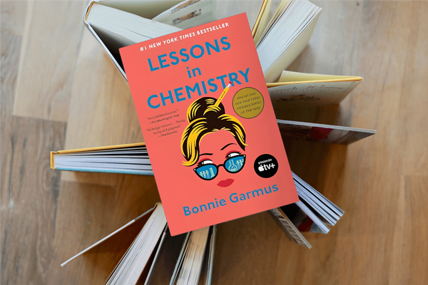 Lessons in Chemistry: Crafting 2023's Most Popular Read