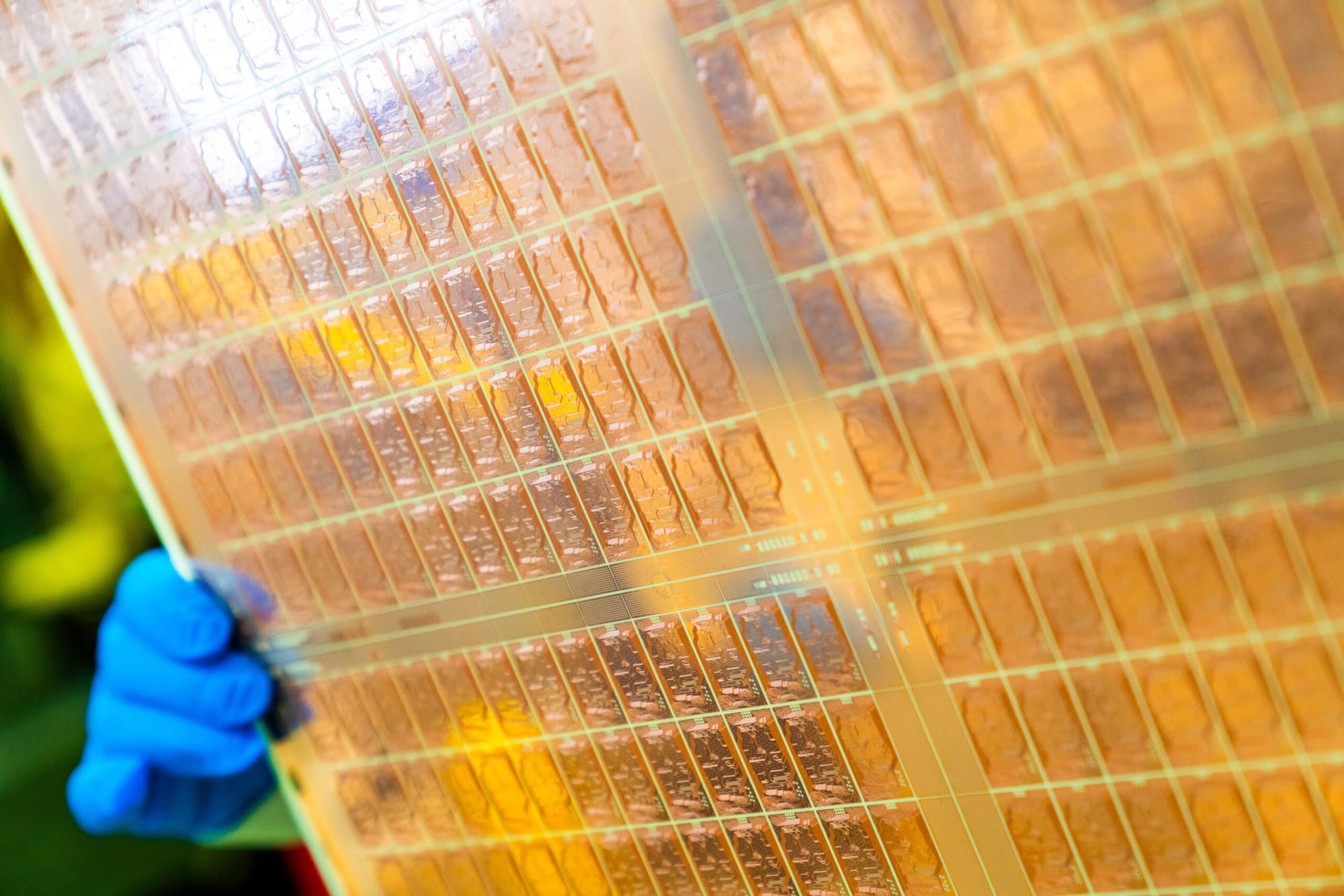 Intel 글래스 기판 공식 사진