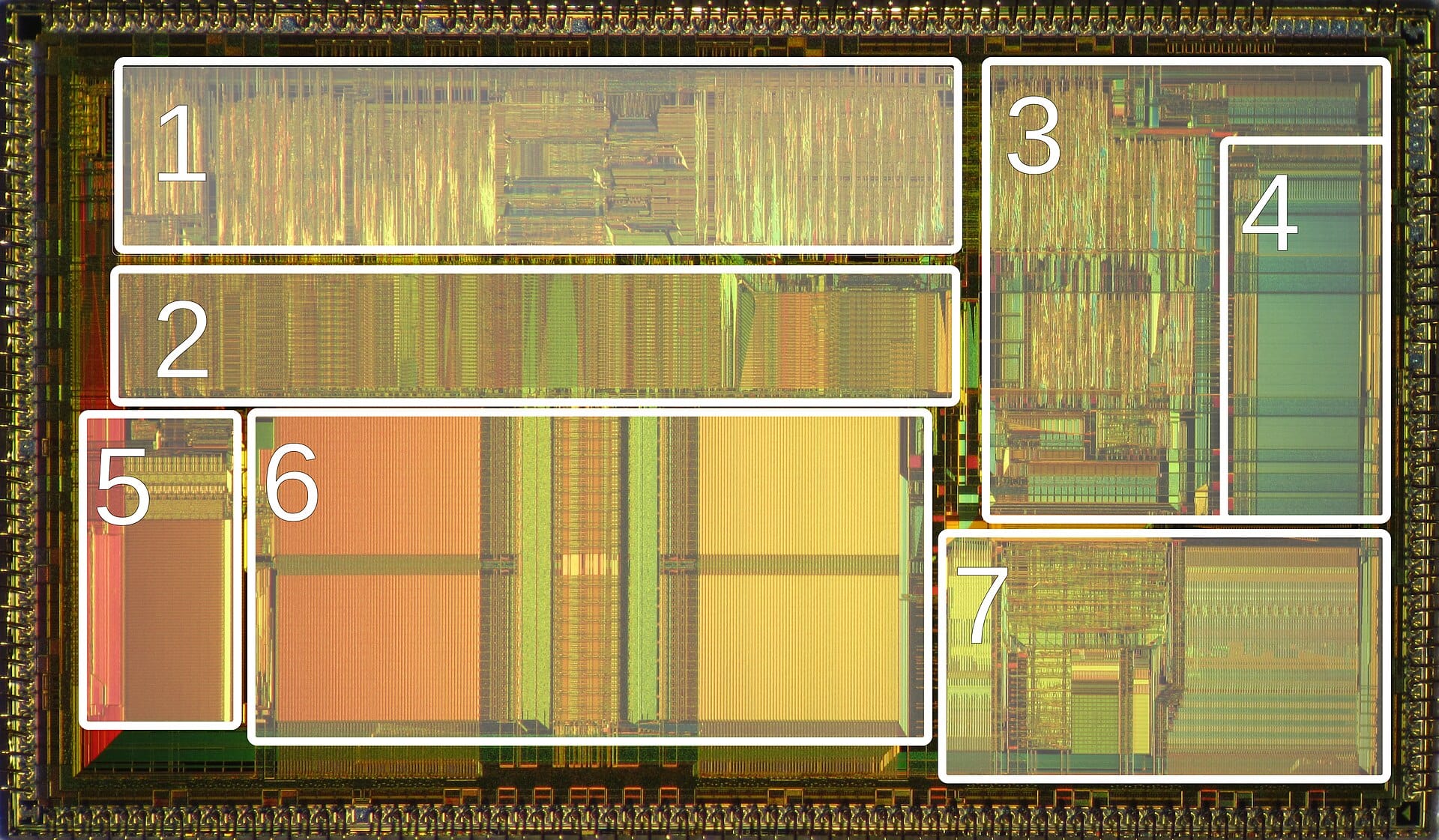 Intel 80486 DX2-66 die에서 control path, datapath, instruction decode, microcode ROM, cache와 FPU가 표시된 주석 이미지