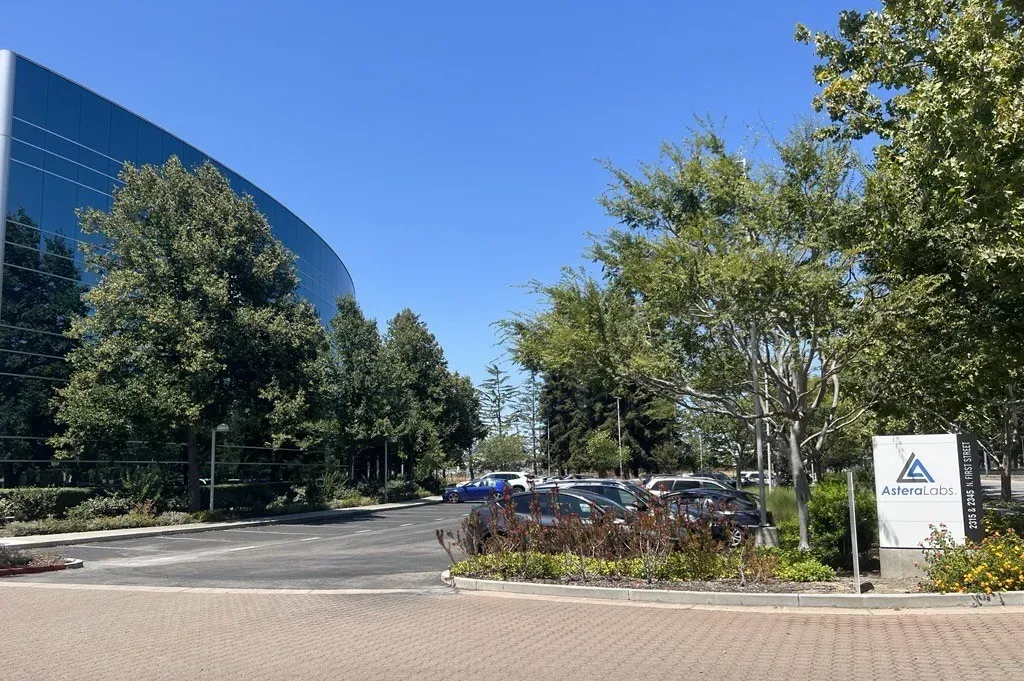 2025년 8월 산호세 Astera Labs 본사