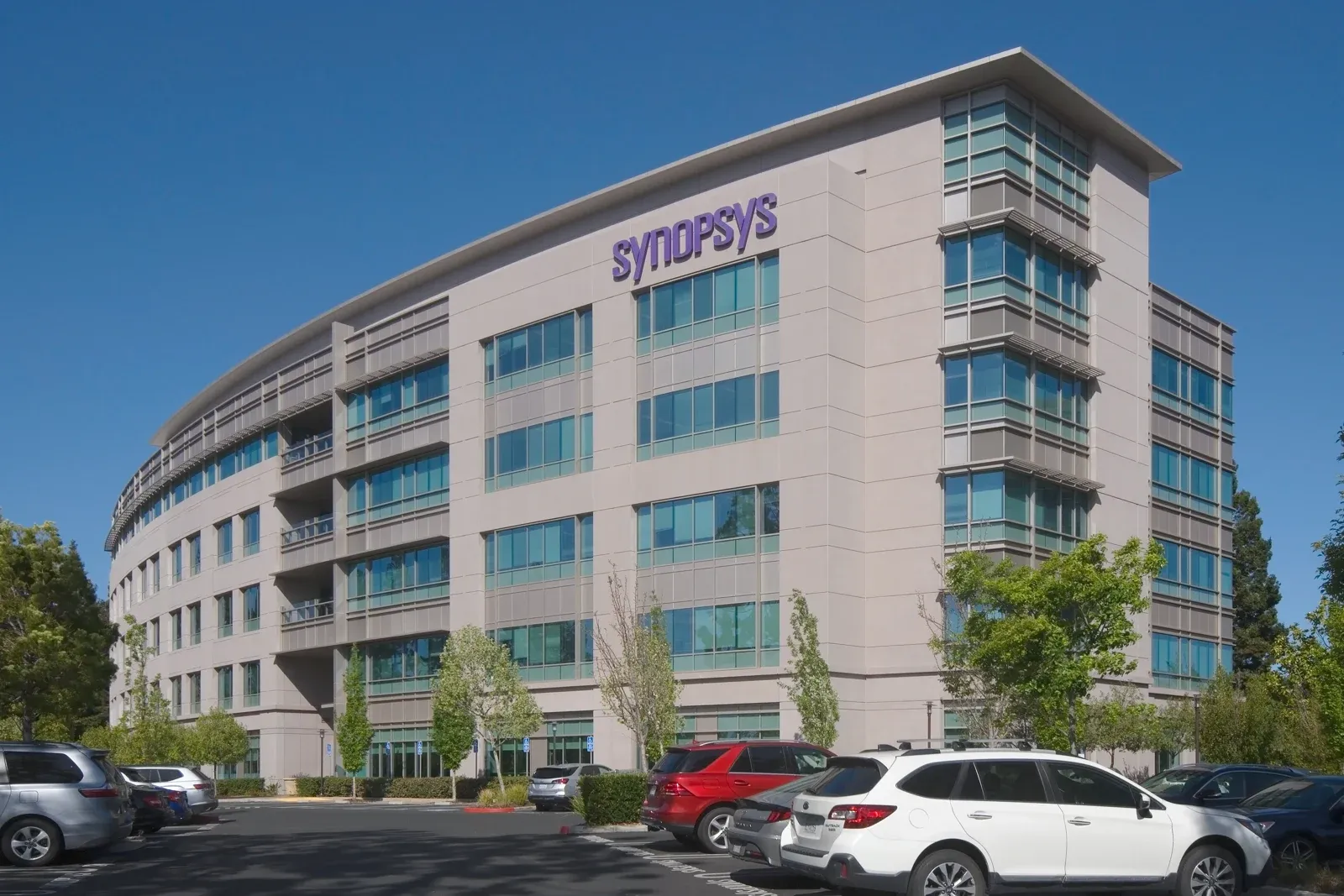 2022년 4월 마운틴뷰 Synopsys 본사