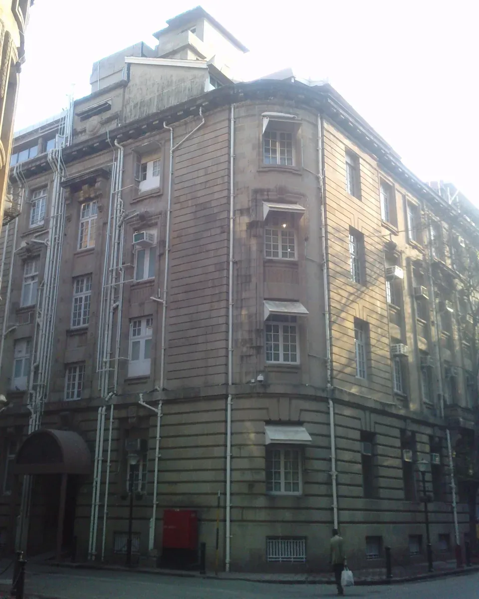 촬영일 미상 뭄바이 Tata 그룹 Bombay House. 반도체 생산시설 사진 아님