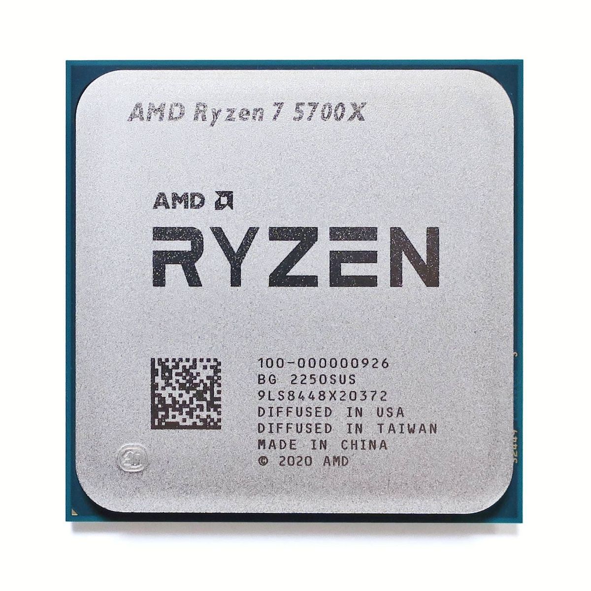 AMD Ryzen 7 5700X 각인이 보이는 CPU 자료 사진. PoCL 인증 테스트 장비 사진은 아님