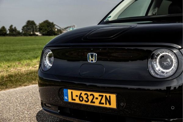 Elektromobilis Honda