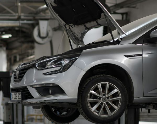 Kodėl nuolat išsikrauna mano automobilio akumuliatorius?