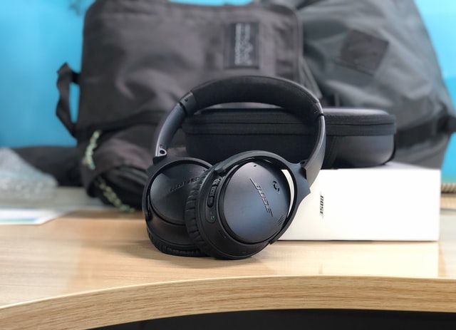headphones_bose-1