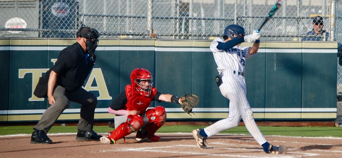 Eight-run first inning carries Knights