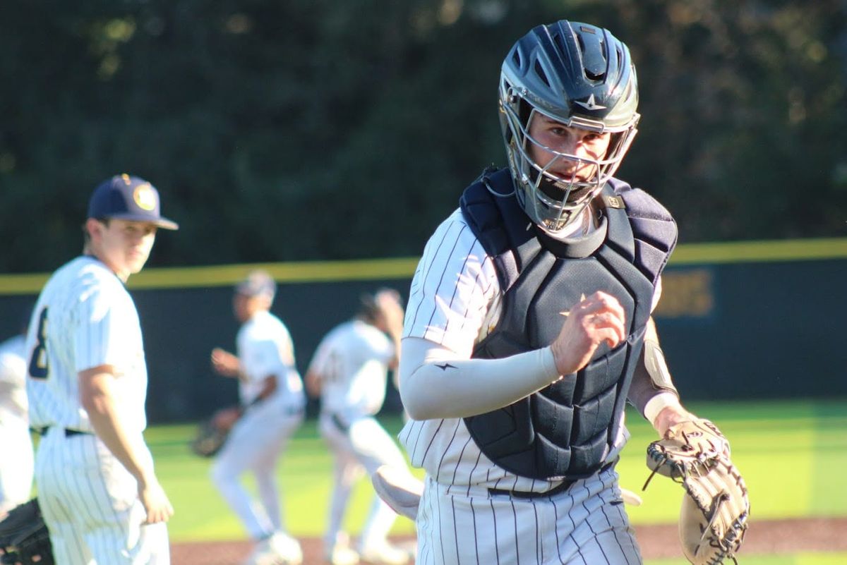 Division III: Atherton war seems likely