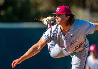 Gators come from behind for ninth straight