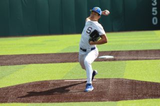 Three-run homers fuel Padres