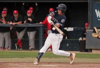 Josephson helps Gaels to NCAAs