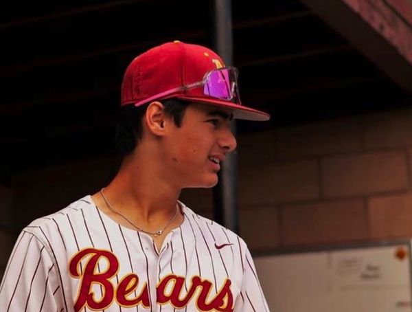 M-A's Molise keeps Gators at Bay