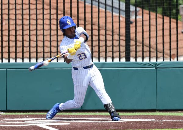 D1: Serra, Valley win; Chow shines