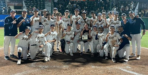 Menlo School Knights