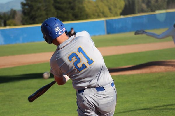 Serra rallies to top Foothill