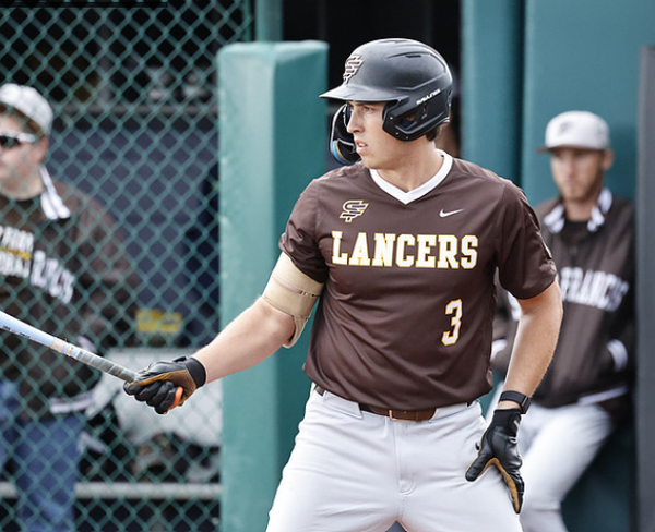DI: Lancers eliminate Padres