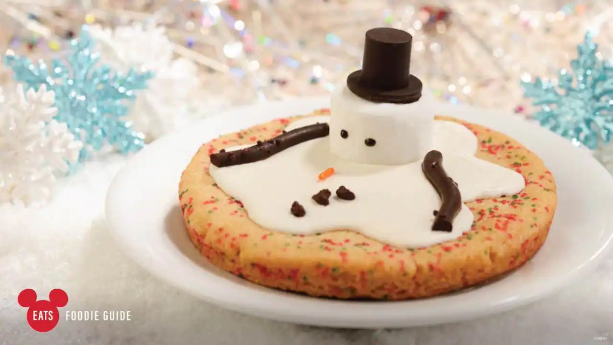 Foodie Guide to Holiday Delights at Walt Disney World Parks, Disney Springs 2022