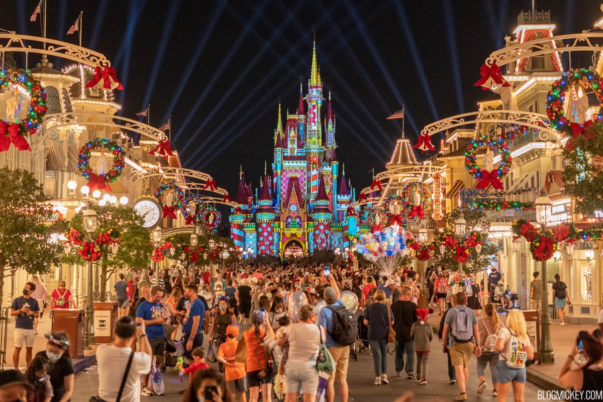 Walt Disney World Announces Holiday Lineup at All Four Parks and Across the Resort