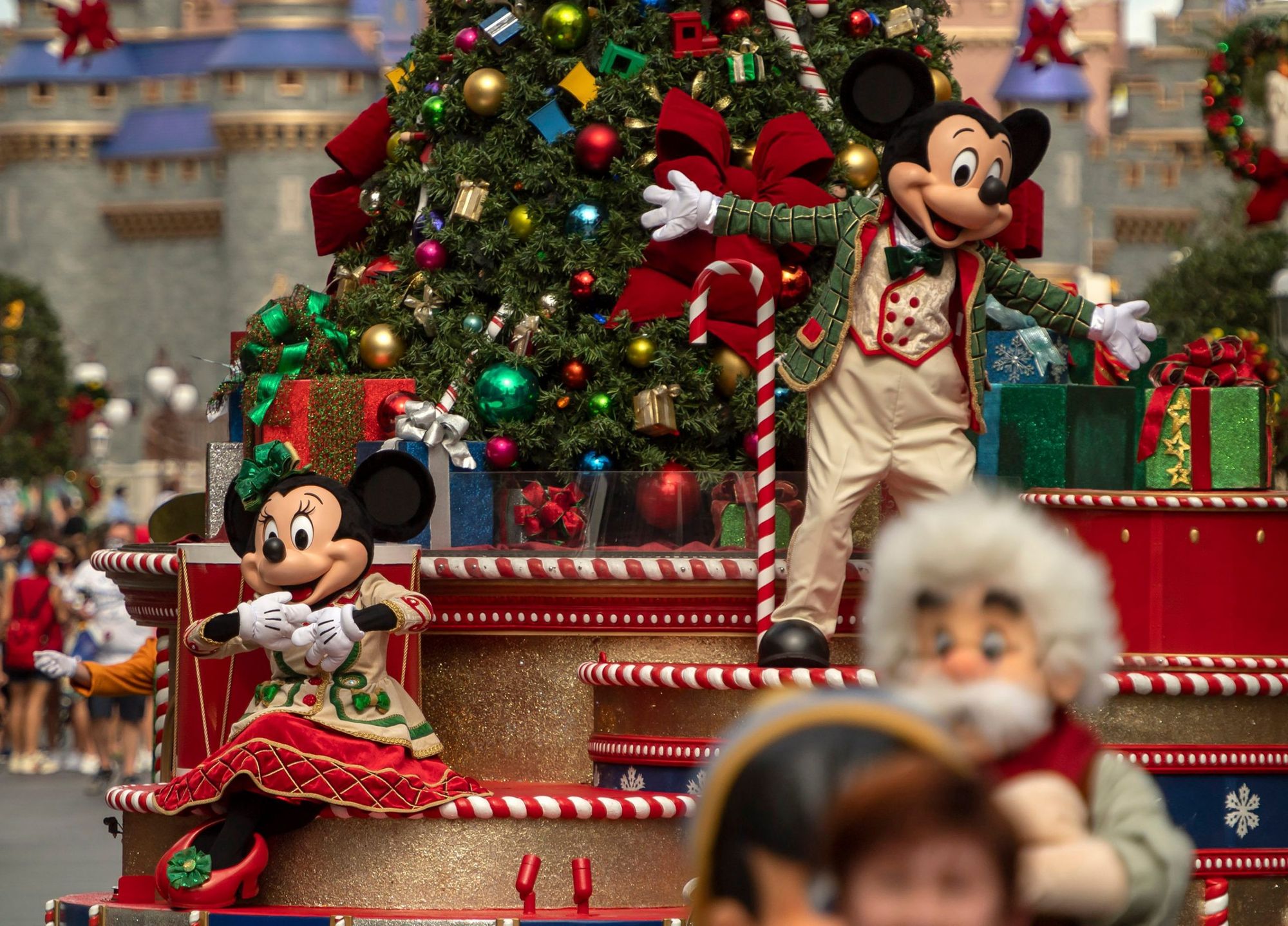 Mickey's Once Upon a Christmastime Parade Viewing Added to Genie+ Lightning Lane
