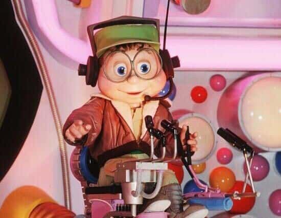 NBA Player Robin Lopez Unknowingly Purchased Stolen Disney Props From Patrick Spikes, AKA BackDoorDisney