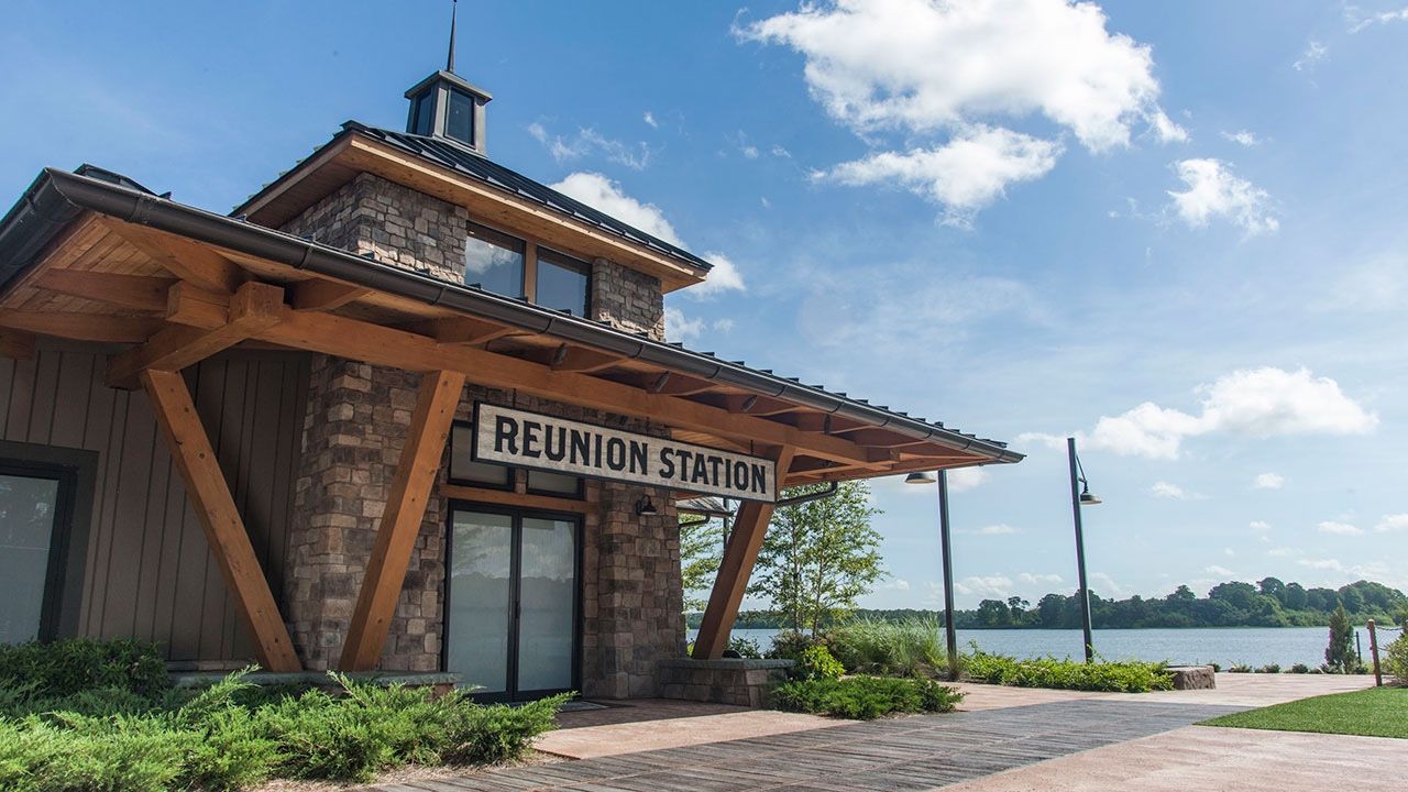 Spend an ‘Afternoon with an Artist’ on Nov. 17 at Disney’s Wilderness Lodge