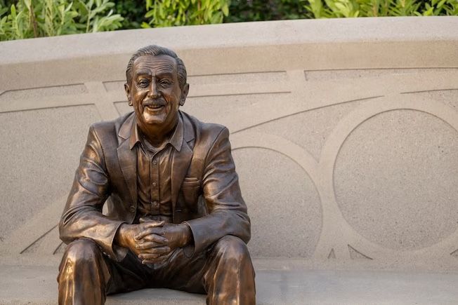 EPCOT’s World Celebration Gardens Featuring New Walt Disney Statue to Debut December 5th