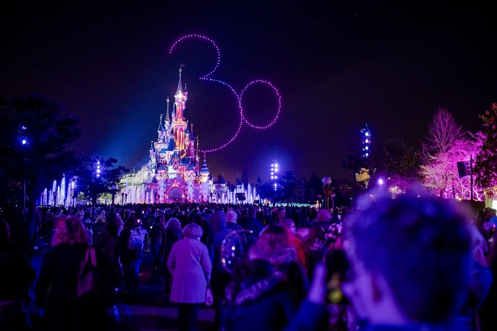 Disneyland Paris Kicks Off 30th Anniversary Celebrations with Cast Member Party