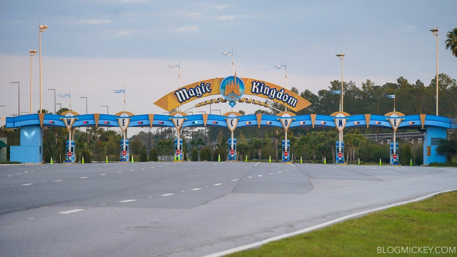 Parking Lot Trams Coming Back to Magic Kingdom in the Coming Weeks; All Other Parks 2022