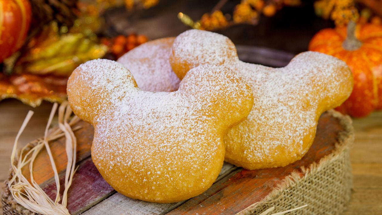 Annual Passholders to Receive FREE Mickey Shaped Beignets at Scat Cat's Club at Port Orleans - French Quarter