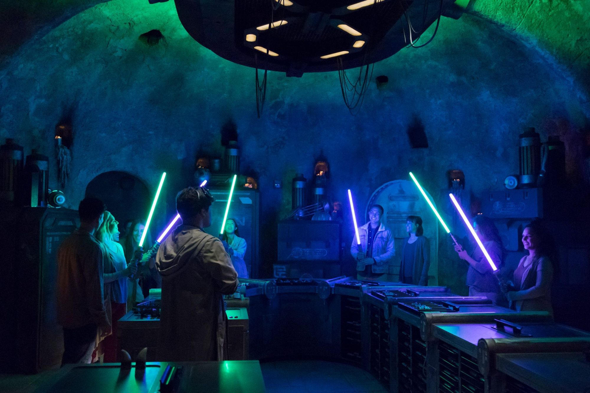 Disneyland Reduces Prices at Savi's Workshop and Droid Depot