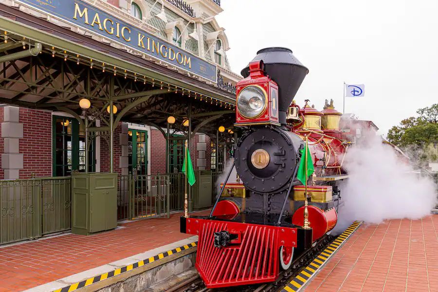 Walt Disney World Railroad to Reopen 'This Holiday Season