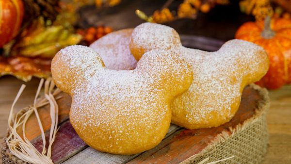 Annual Passholders to Receive FREE Mickey Shaped Beignets at Scat Cat's Club at Port Orleans - French Quarter