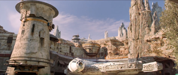 Disneyland's Colored Wristbands System Will Set 4-Hour Guest Visits to Star Wars: Galaxy's Edge