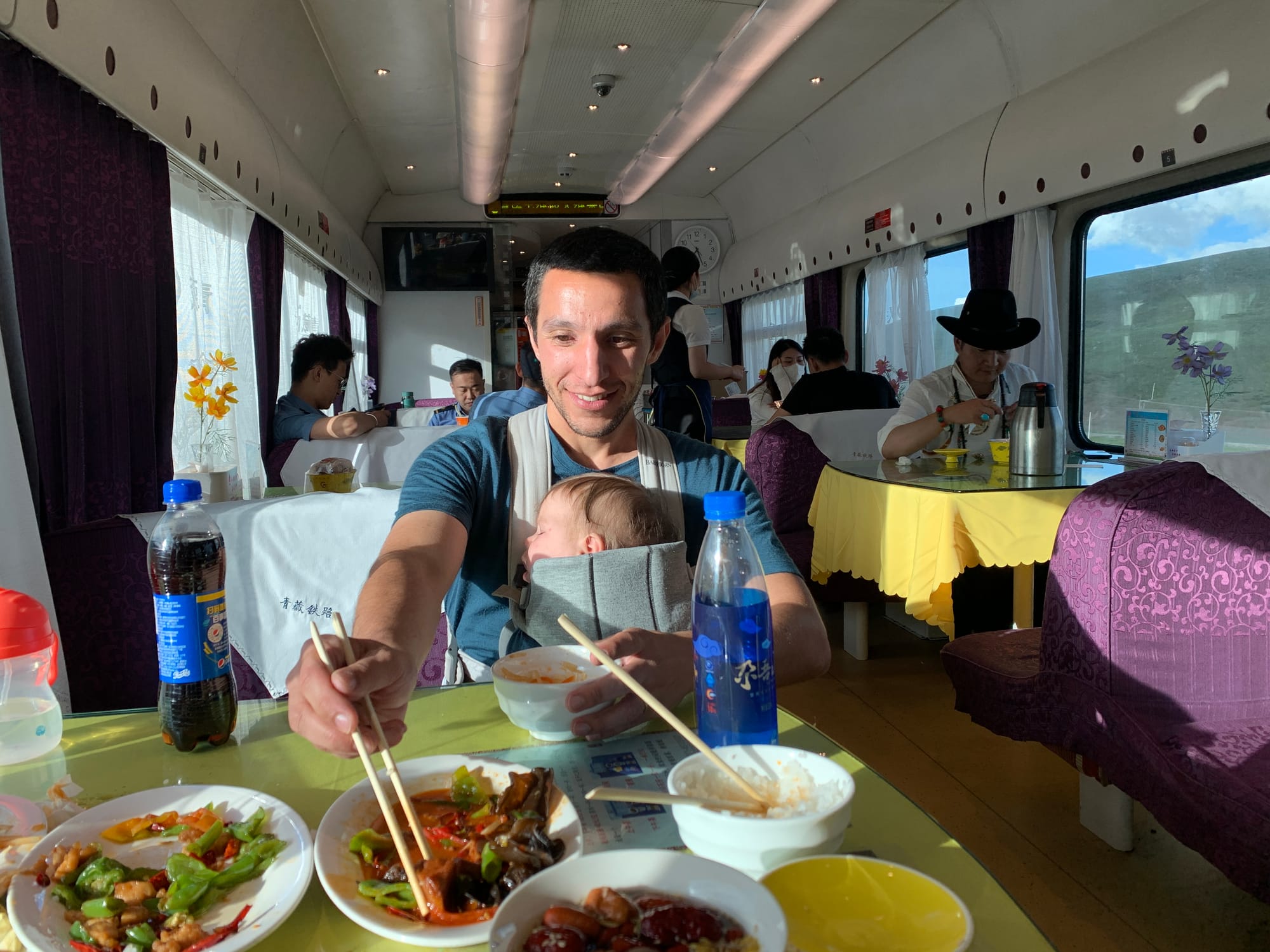 Inside the soft sleeper compartment on the Qinghai-Tibet Railway