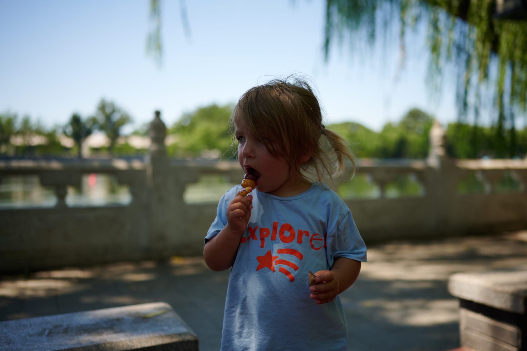 Sunny morning at Houhai Lake