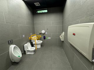 Baby Diapers in China: Where to Buy & Where to Change (2026)