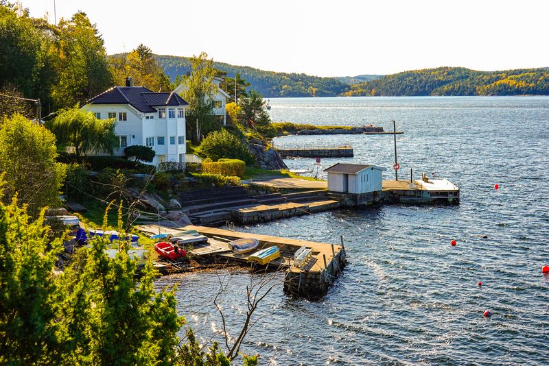Frogn og Nesoddens vakre kyststier - Fagerstrand til Sønderstøbukta