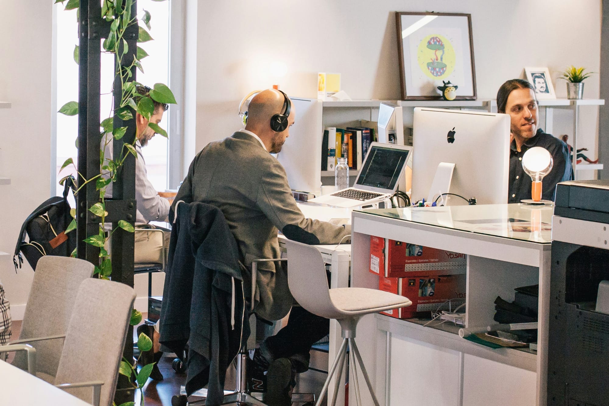 person working in agency for repurposing content for social media