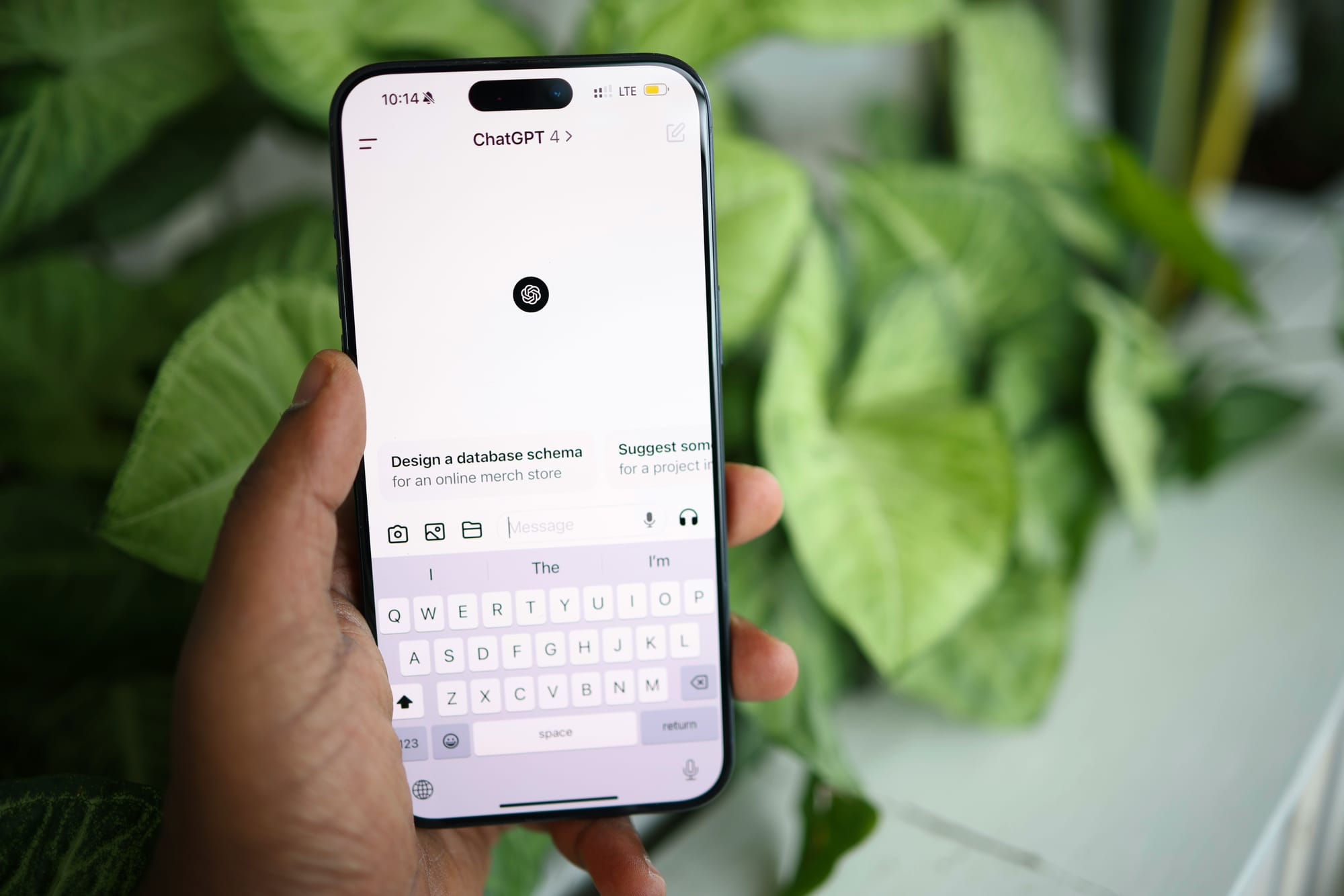 chatgpt chat page on iphone - How To Train ChatGPT To Write Like You