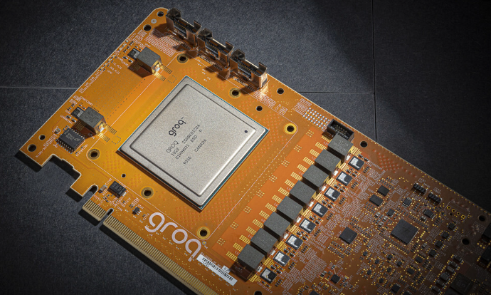 스타트업 그로크(groq) 차세대 추론 엔진 인공지능(AI)칩 공개