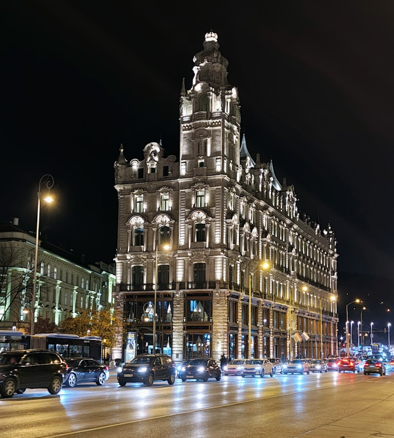 Palacio Matild (Matild Palace), un histórico hotel de lujo en Budapest, Hungría. 