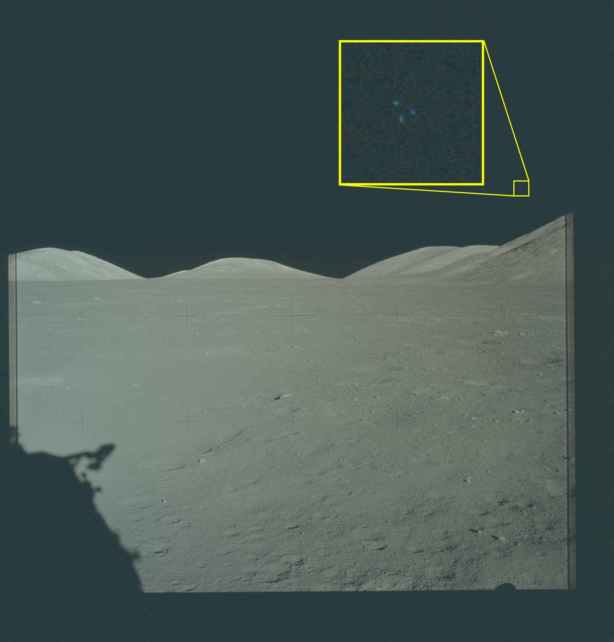 fotografía de UAP oficial tomada desde la superficie lunar durante la misión Apollo 17. 