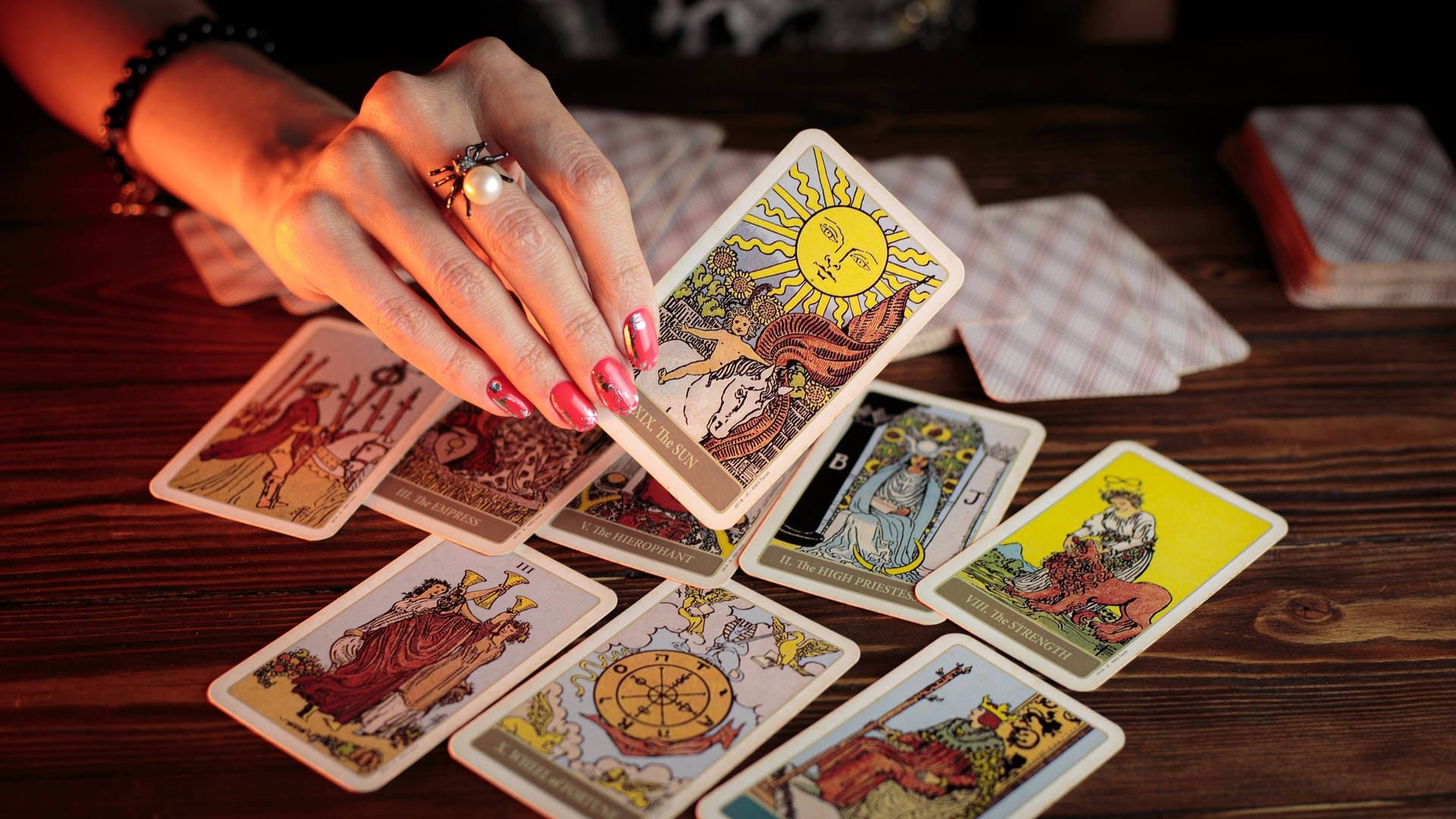 El tarot: origen, propósito y sabiduría ancestral
