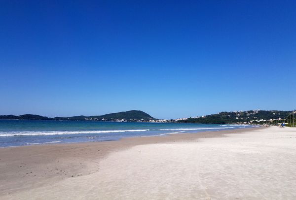 Bombas y Bombinhas, mucho más que solo dos playas