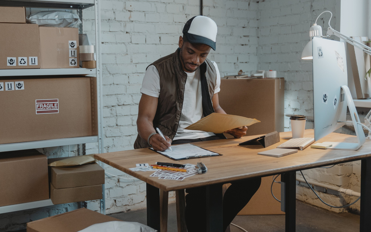 Title image for What Shopify Merchants Should Know About Returns Management