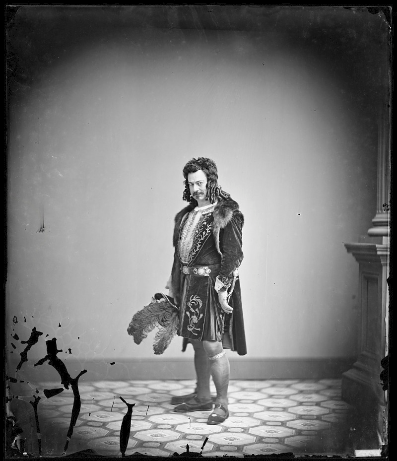 The Hatch and Brood of Time 20: The Macbeth Riot