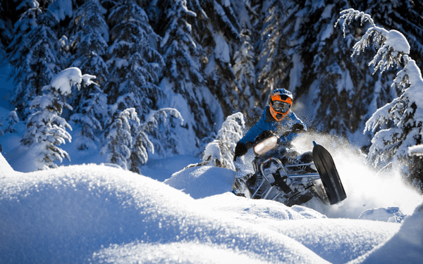 Snowmobile Gloves To Keep Your Hands Warm And Protected