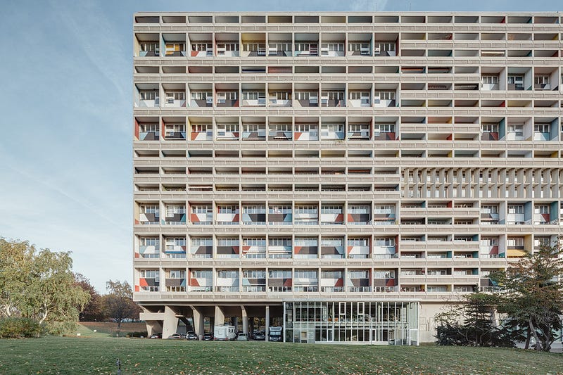 Along with other big names of his time, Le Corbusier and fellow architects created a new industry filled with modern skyscrapers and high-rise minimalist buildings (image source: Architect Magazine)